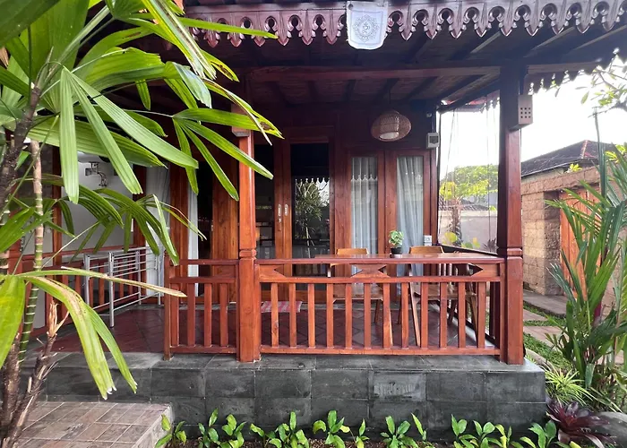 Bale Bali Wooden House Villa *